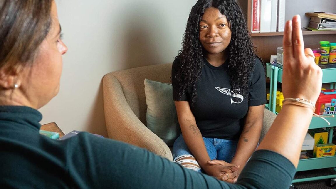 How EMDR Therapy Helps Treat Anxiety and PTSD: A Complete Guide